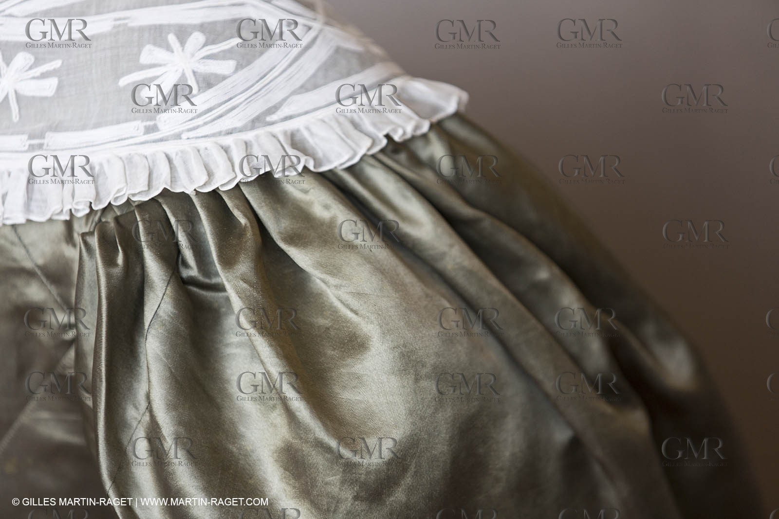 06 07 2012, Toulon (FRA,83), Villa Rozemaine, Exposition Robes de Mode