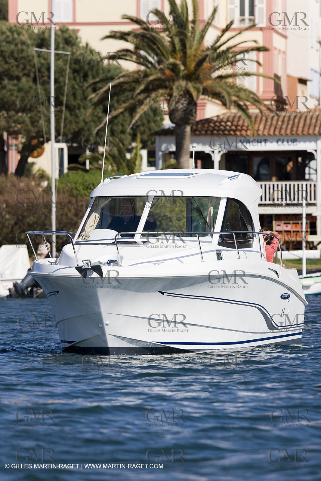 15 04 2008 - Porquerolles (Fra, 83) - Beneteau - Antares 8