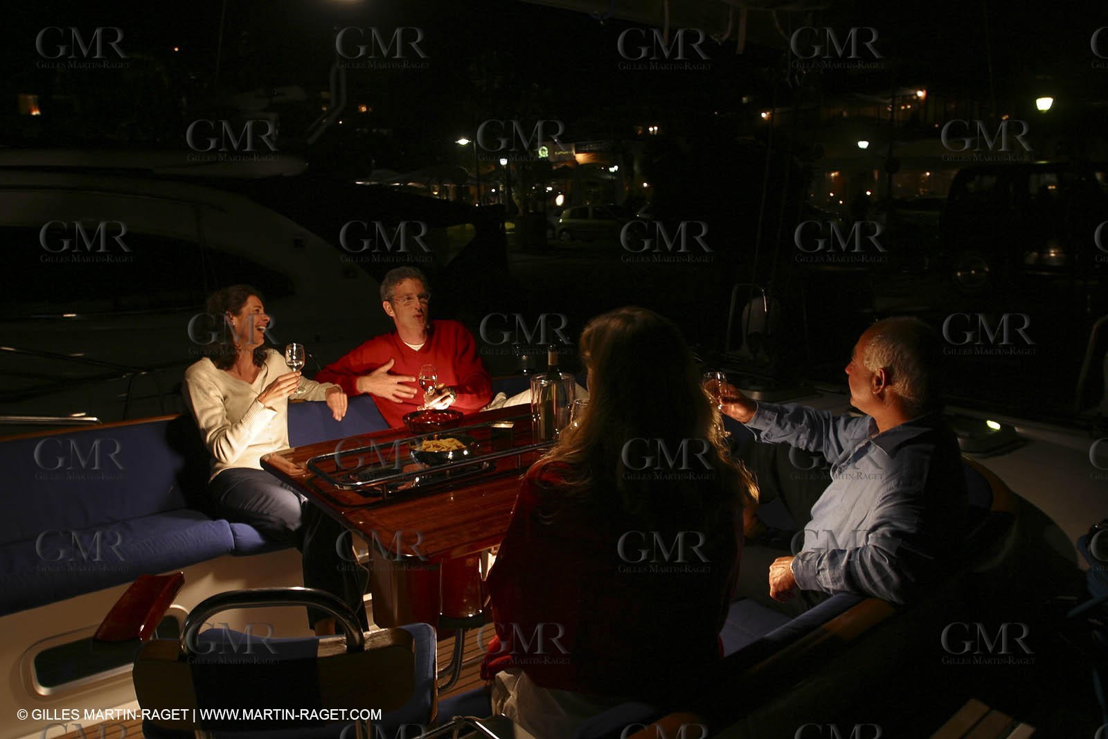 Voile - Croisière - Personnages - Nuit