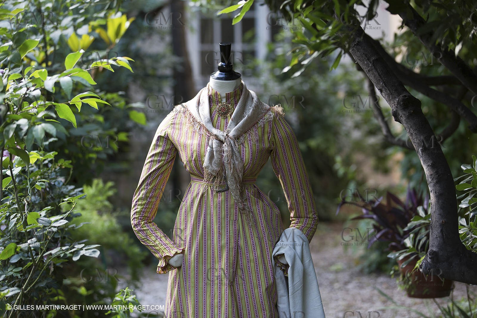 06 07 2012, Toulon (FRA,83), Villa Rozemaine, exhibition 'Fashion Dresses