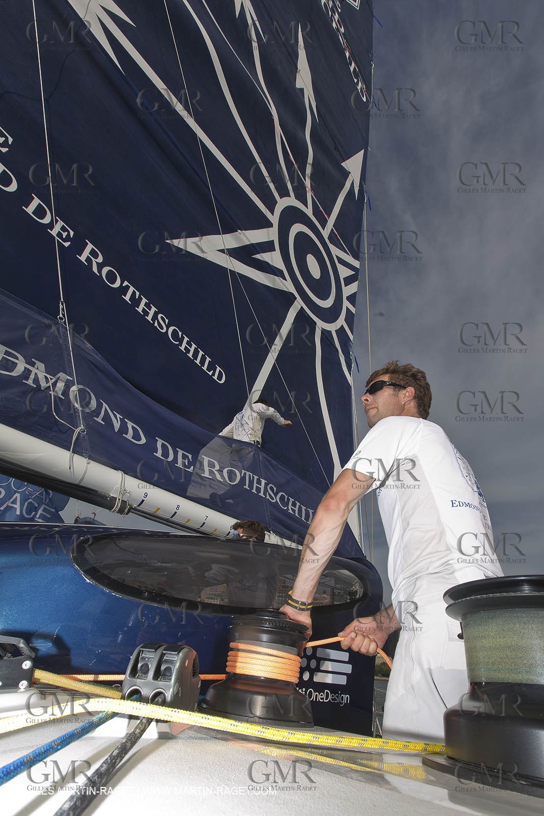 05 07 2012 - New York (USA) - Ocean Krys Race - Speed runs in fornt of NY city