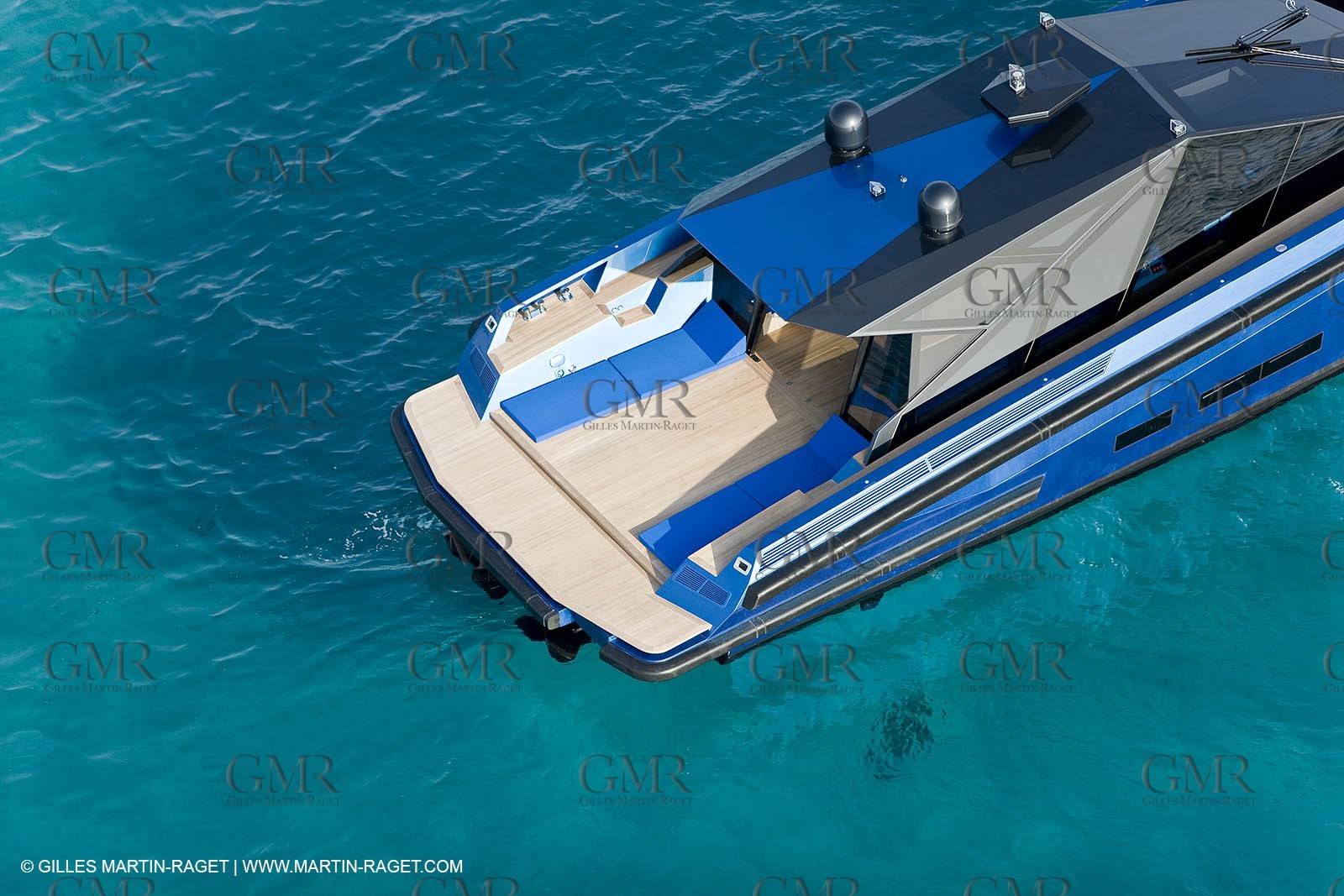 14 10 2008 - Cannes (FRA, 06) - SUper yachts - motoryachts - Wally yachts - Wallypower 64