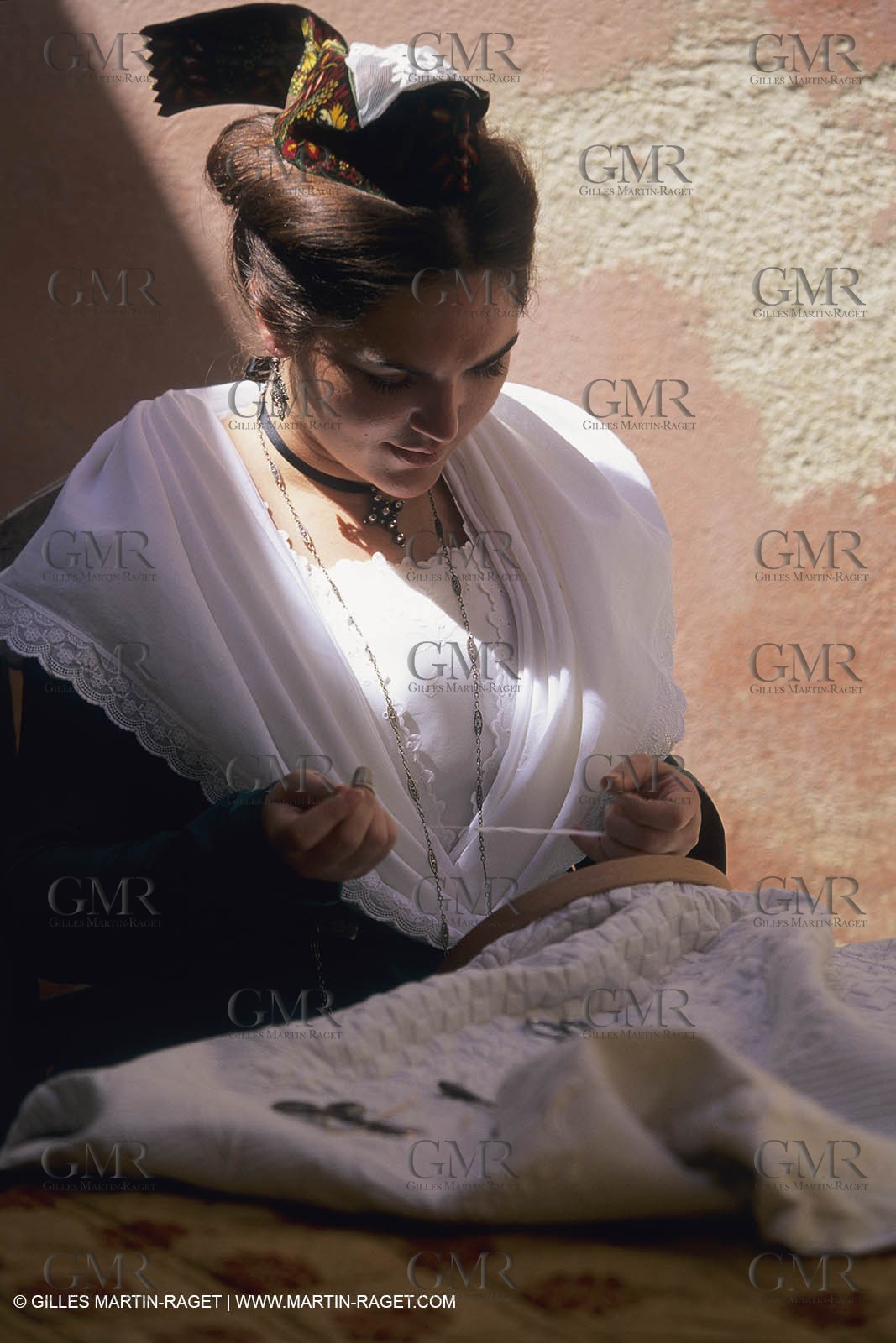 France, Provence, Traditions, Boutis et piqués, traditional cloths from Provence