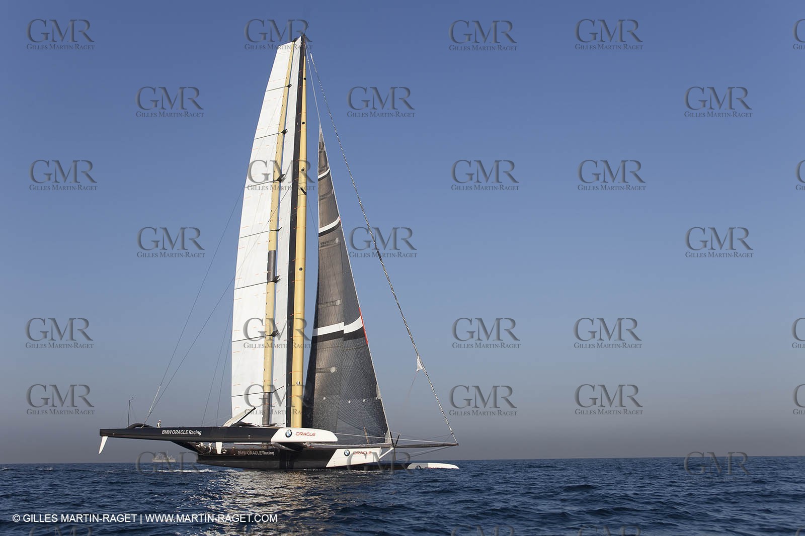 18 11 2009 - San Diego (USA, CA) - 33rd America's Cup - BMW ORACLE Racing - Wing trials, Day 5