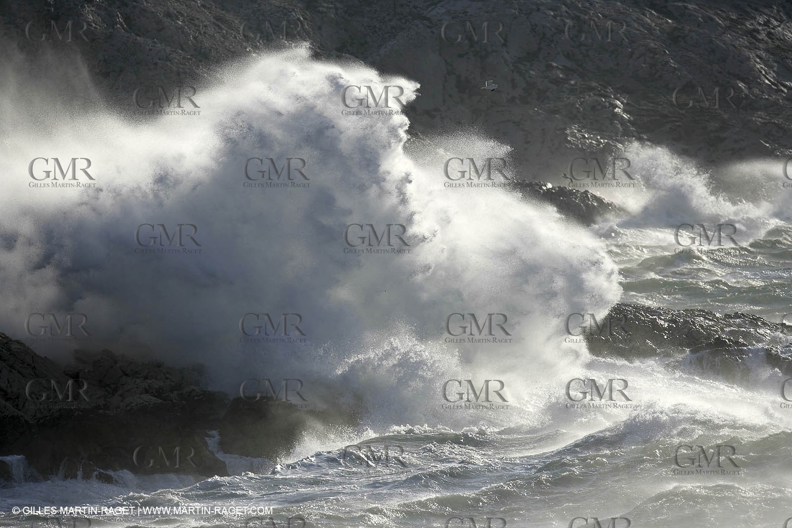 200- Mistral gale in Marseille