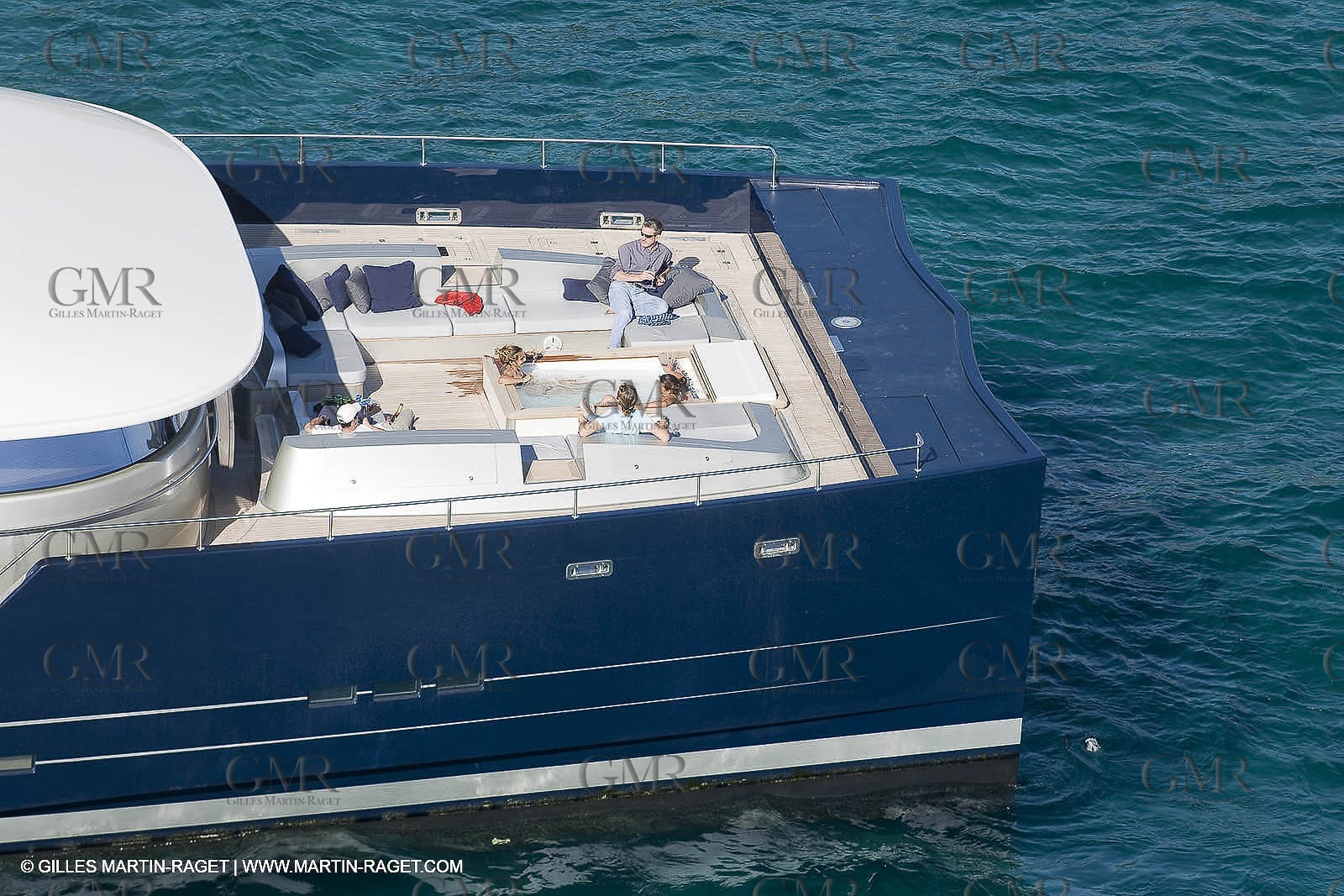 13-07-07 - La Ciotat (FRANCE) - MotorYacht - Chantier H2X