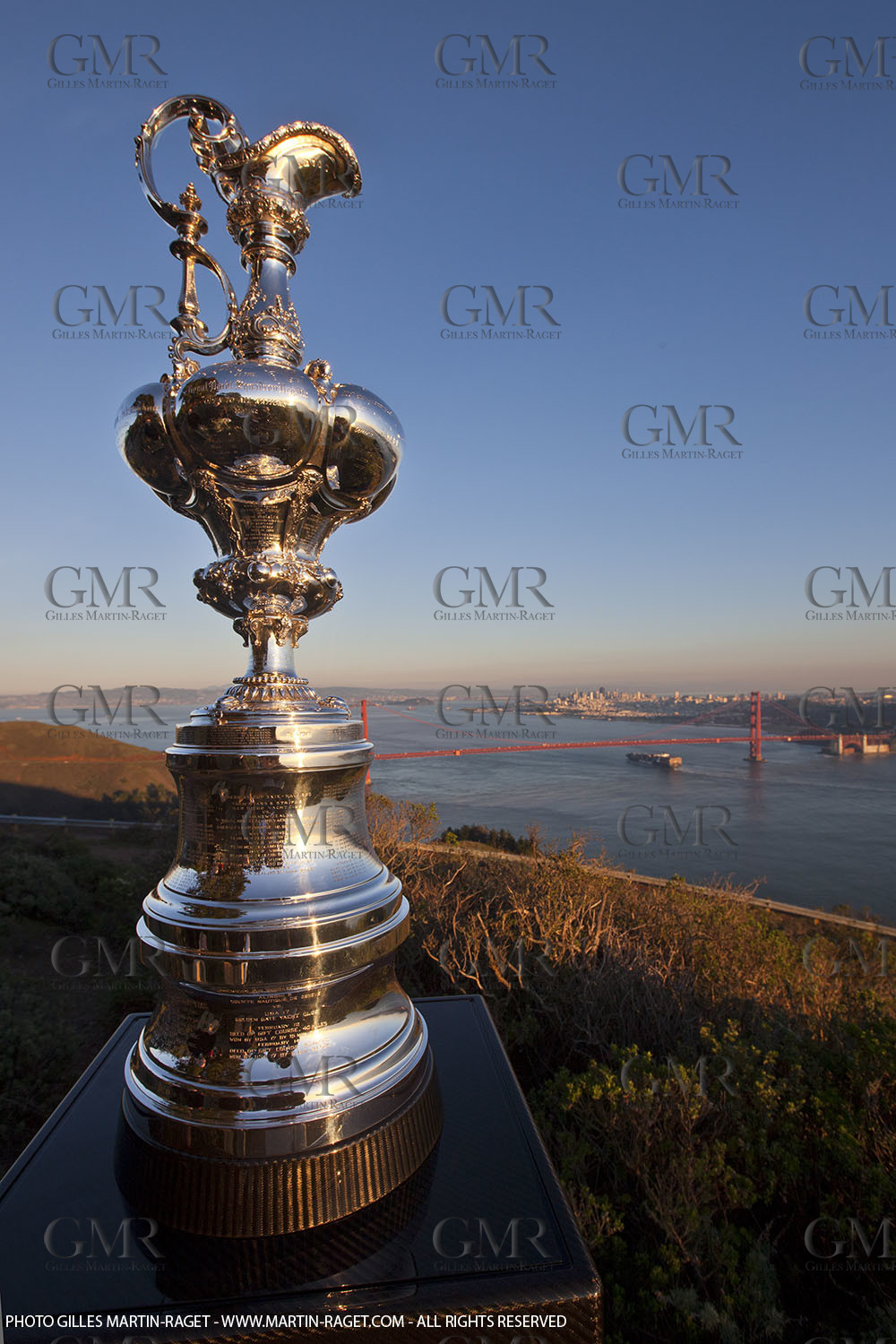 04 01 2011 - San Francisco (USA, CA) - 34th America's Cup - The America's Cup in San Francisco - Golden Gate Bridge