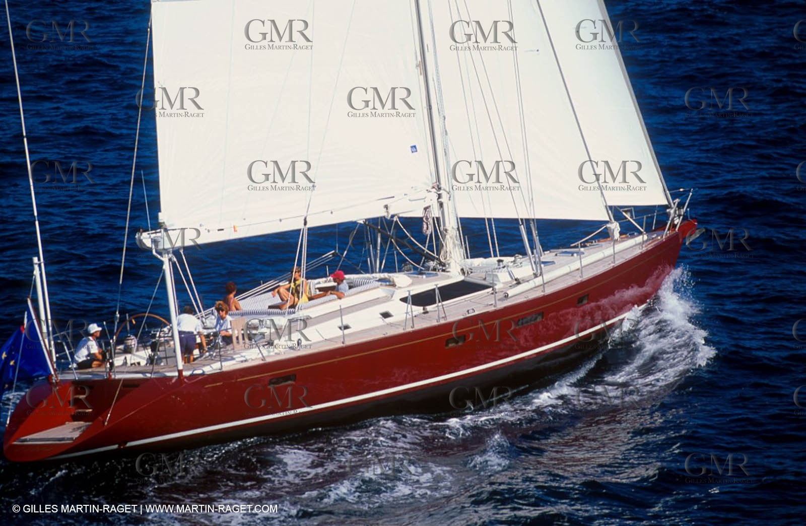 Crusing monohull sailing