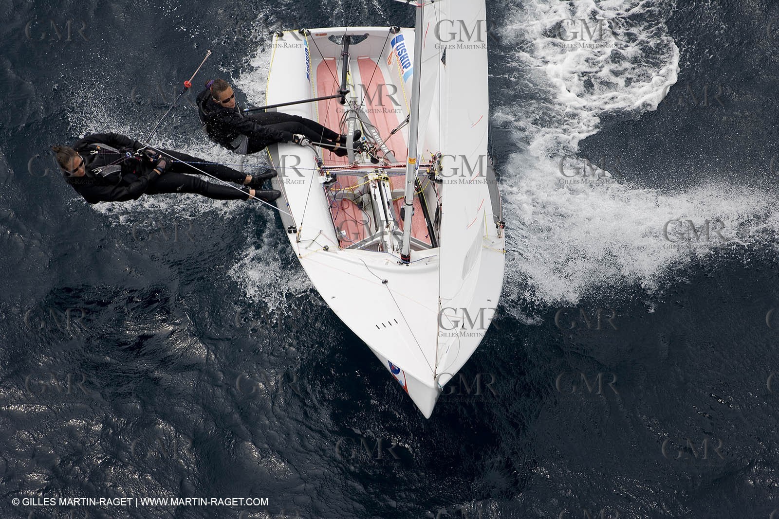 26 04 2007 - 2007 Semaine Olympique Française - Hyères (South of France) - Day 5 - Team France - 470 Femme - Petitjean-Douroux