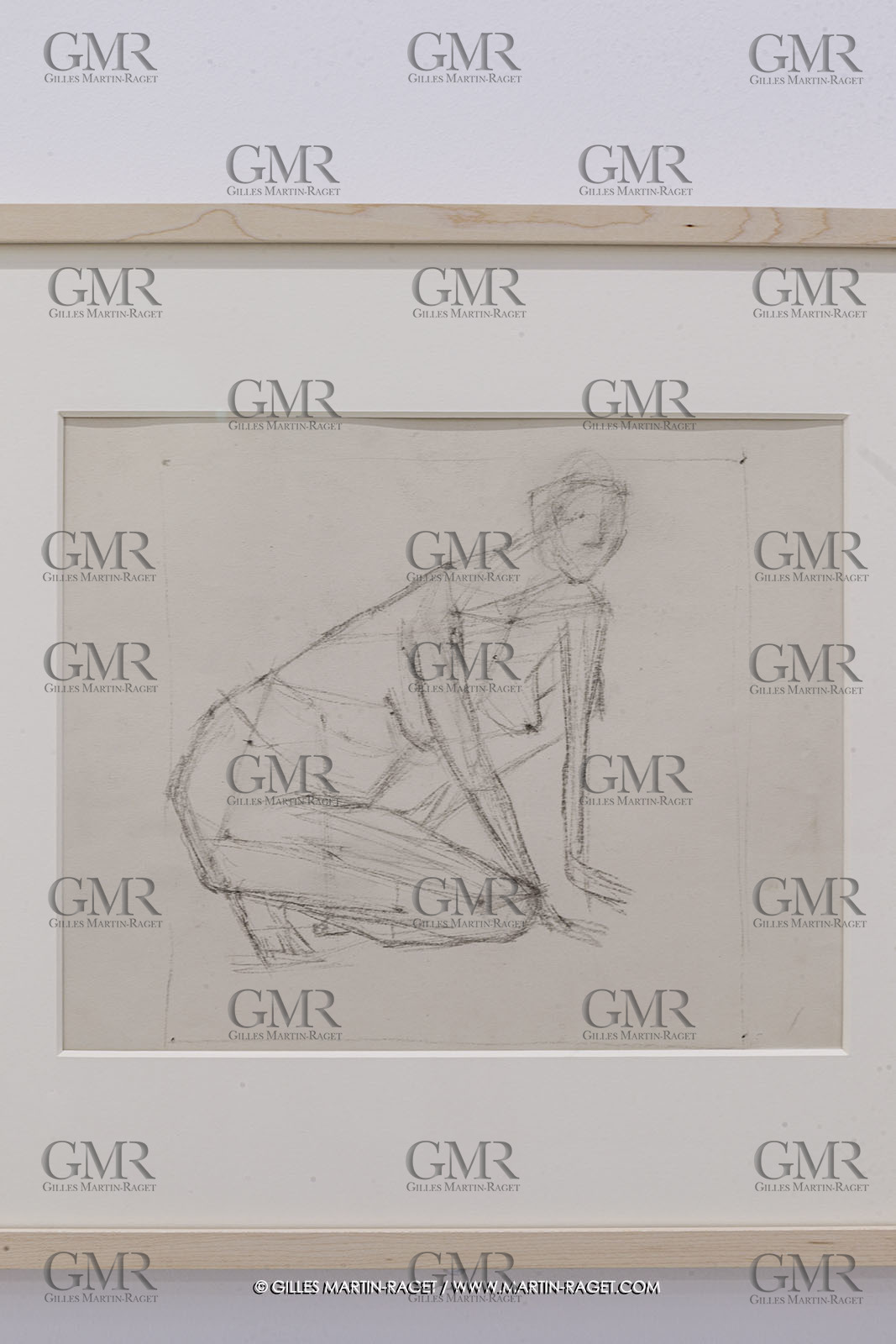 02 05 2023, Paris (FRA), oeuvre de Germaine Richier, Exposition Centre Pompidou 2023, San titre [Femme accroupie avec triangulation], vers 1940, Crayon sur papier, Collection particulière