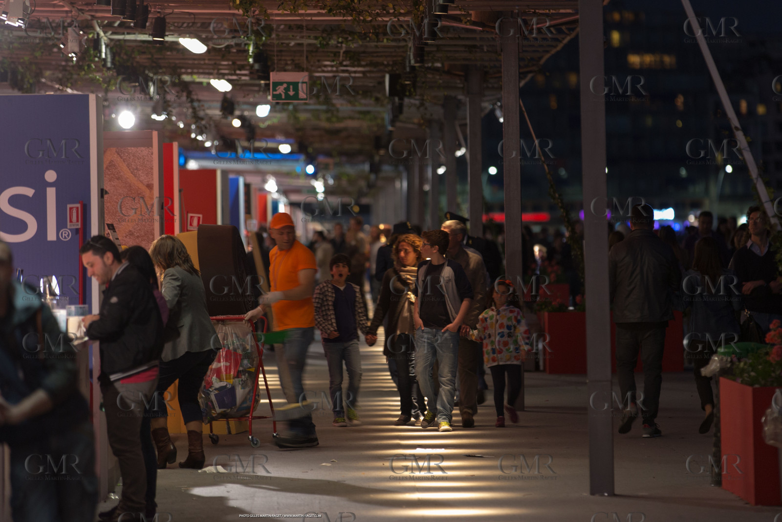 18 04 2013 - Napoli (ITA) - America's Cup World Series Naples 2013 - Race Day one - village at night