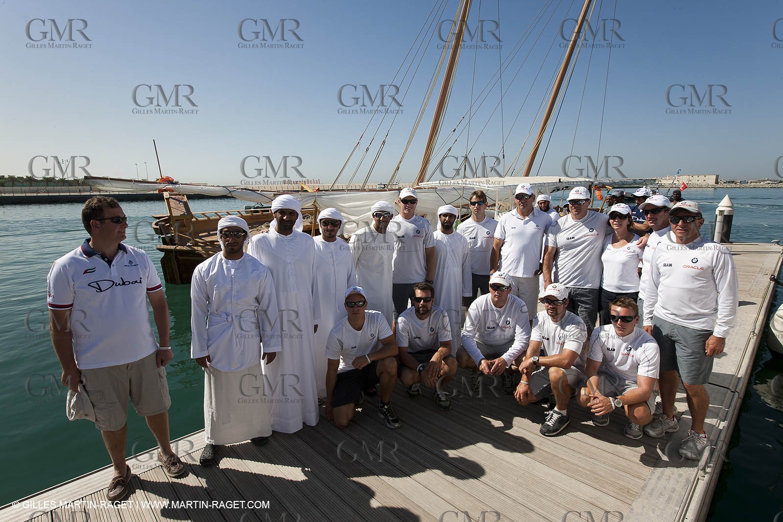 20 11 2010 - Dubai (UAE) - Dubai Louis Vuitton Trophy - Traditionnal dhow races for competing teams - BMW ORACLE crew