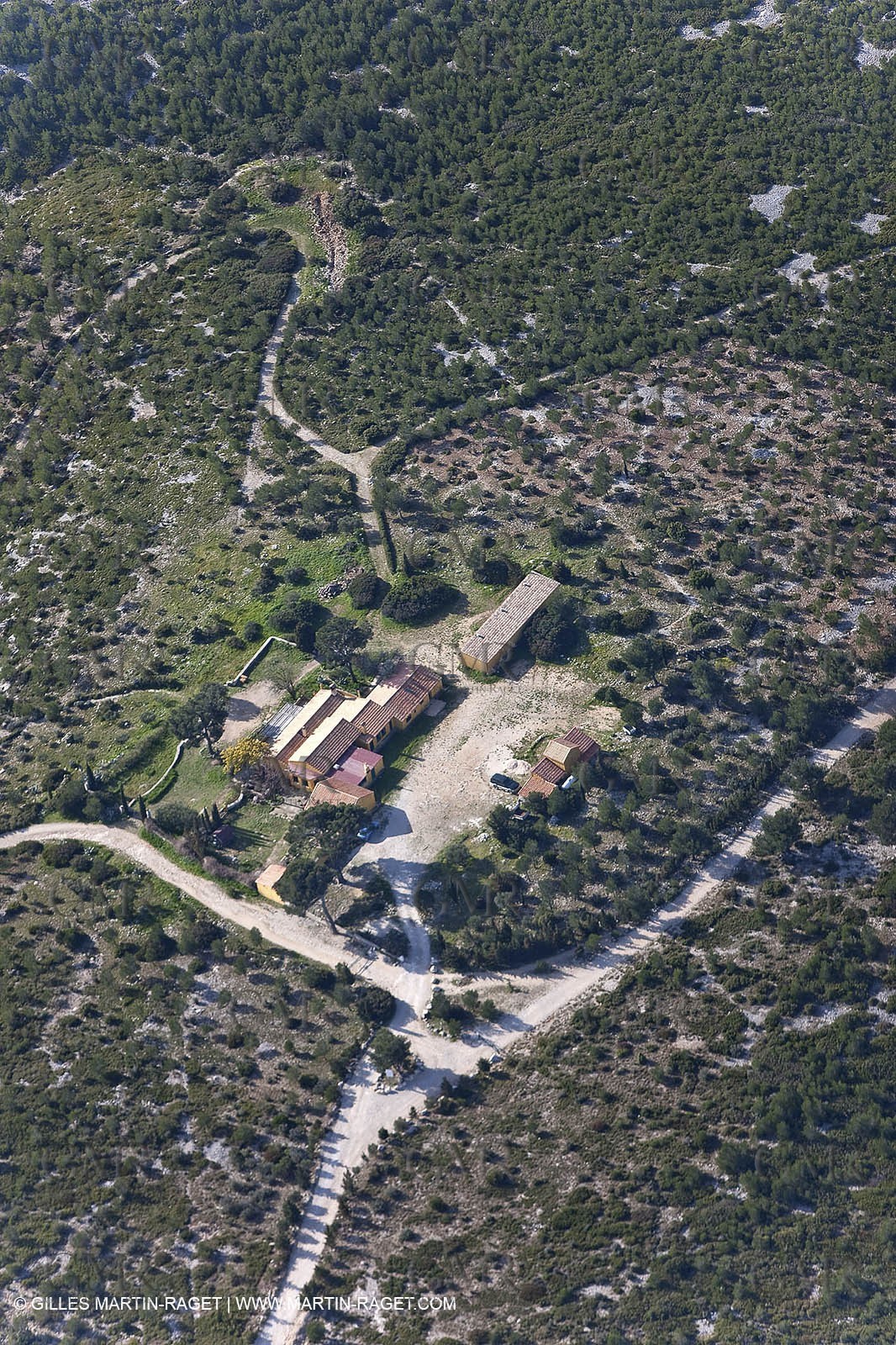 11 03 2009 - Marseille (FRA, 13 - Les Calanques - Plateau de la Gardiole - Youth Motel of la Fontasse