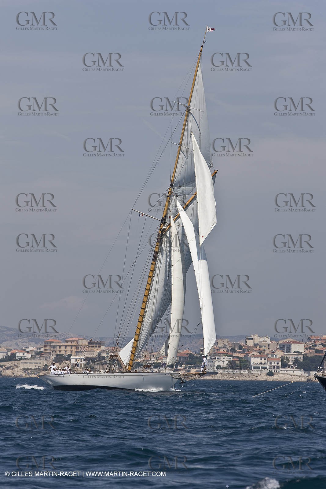 Sailing, Classic yachts, Voiles Vieux Port 2009, Marseille (FRA)