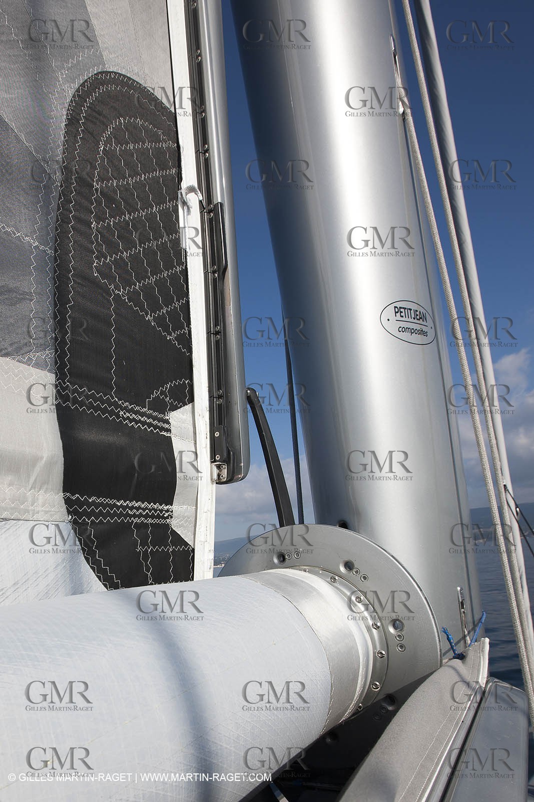 25 02 2011 - La Ciotat (FRA,13) - Super Yachts - Chantier H2X - Cartouche