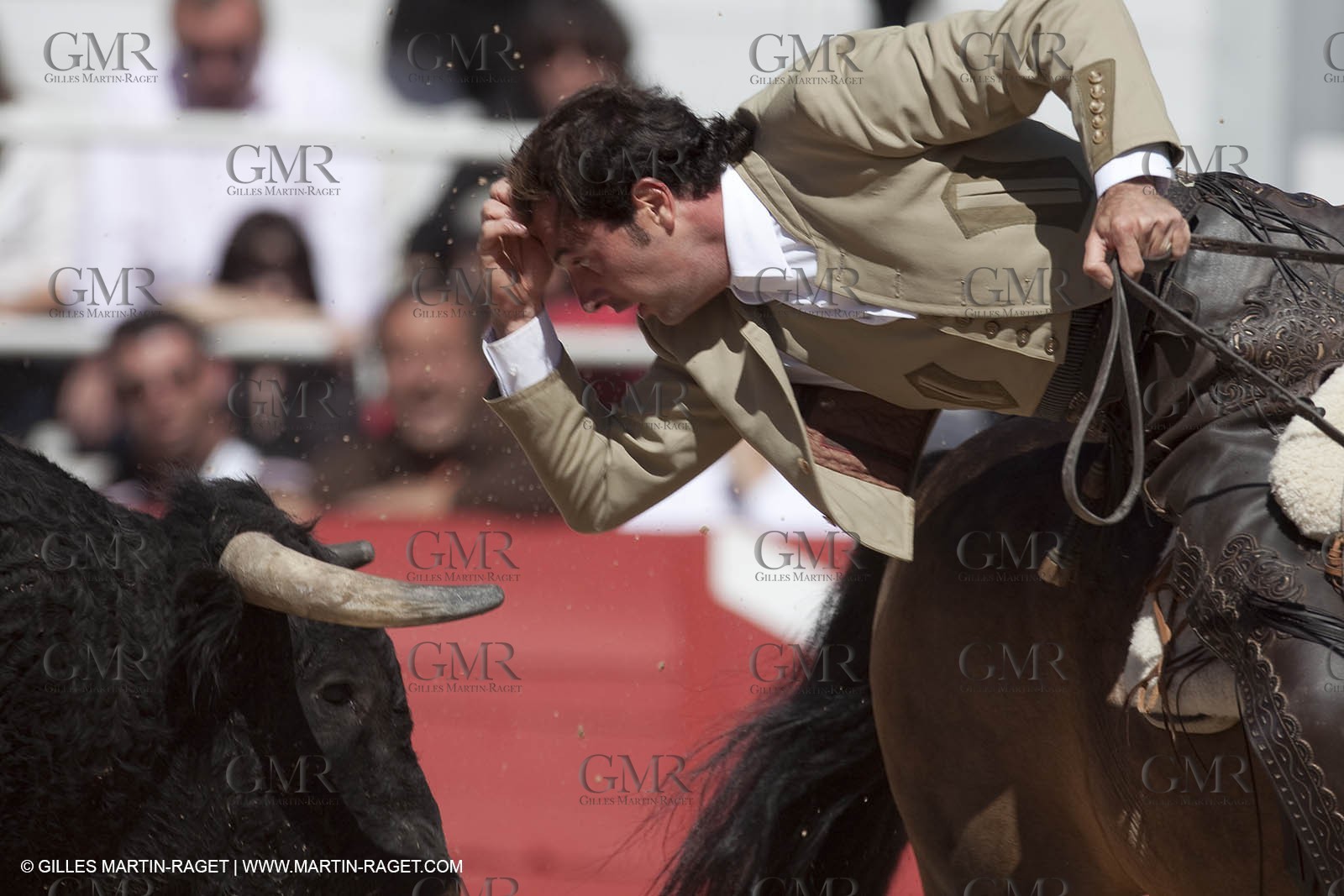 Monday 05 04 2010 - Arles (FRA,13) - Feria 2010 - -Corrida de rejon - Fermin Bohorquez - Pabloe Hemoso de Mendoza - Andy Cartagena - Toros Bohorquez