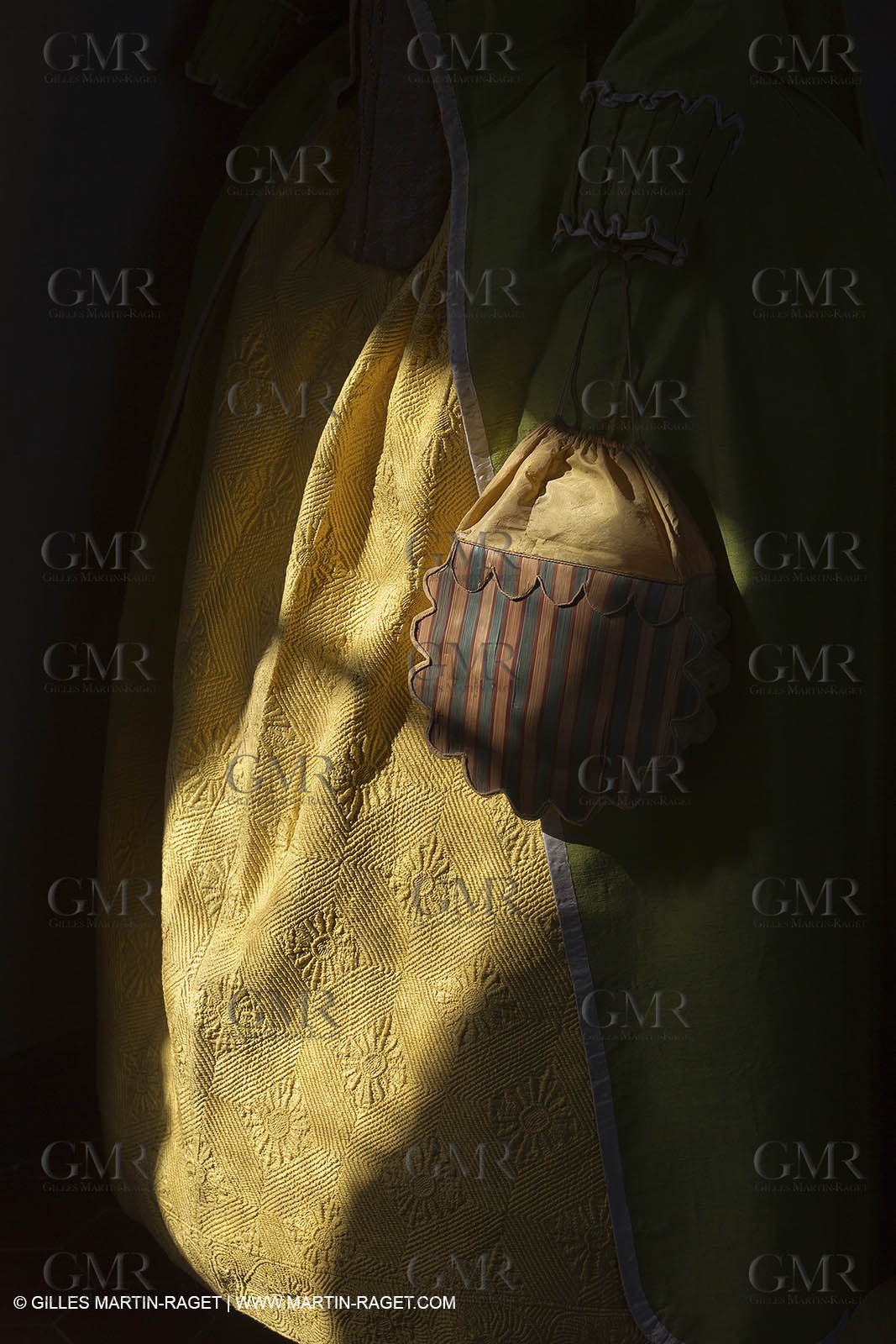 06 07 2012, Toulon (FRA,83), Villa Rozemaine, exhibition 'Fashion Dresses