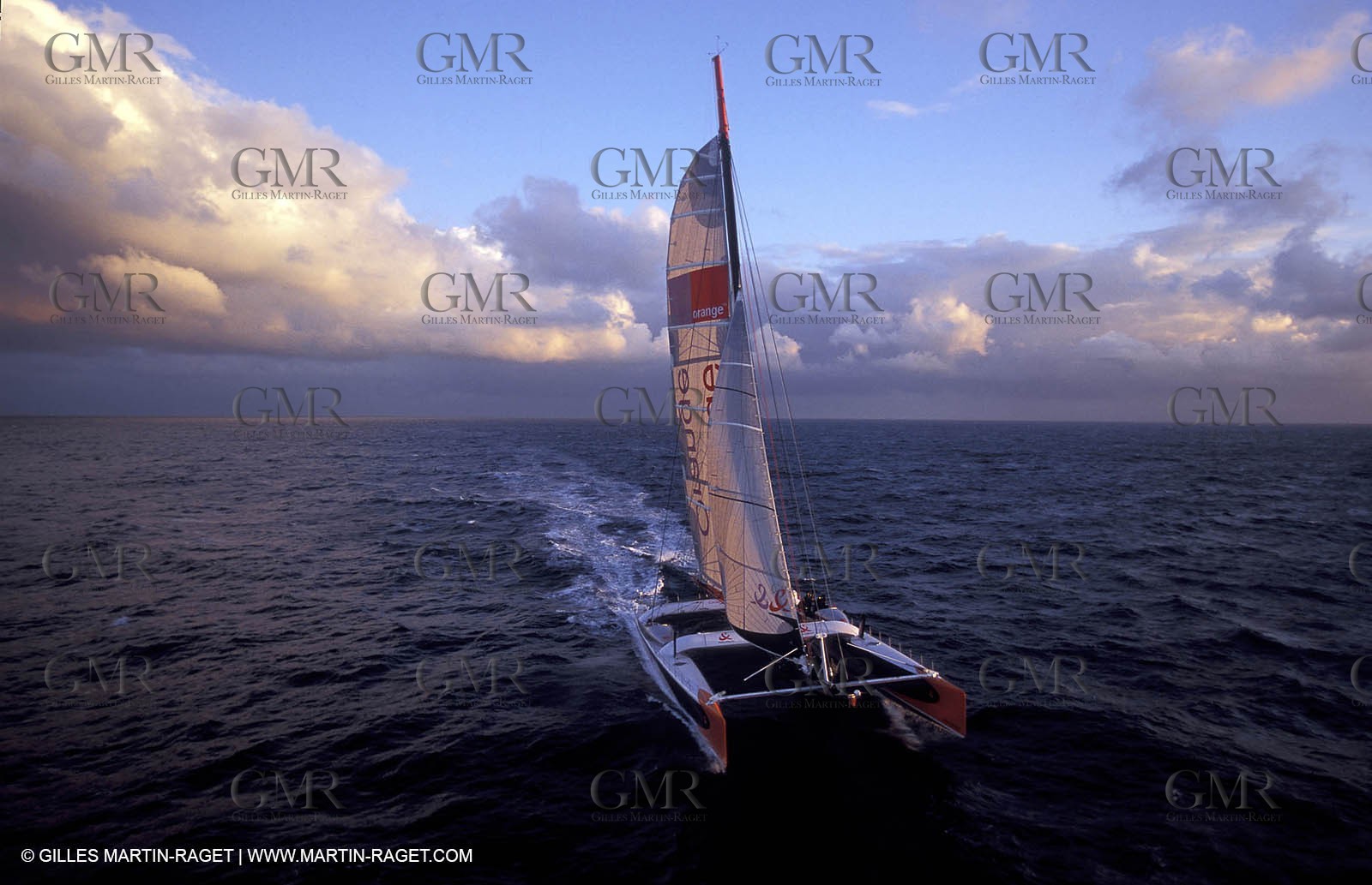 Orange II - 2004 Jules Verne Trophy - Ouessant - first starting line crossing
