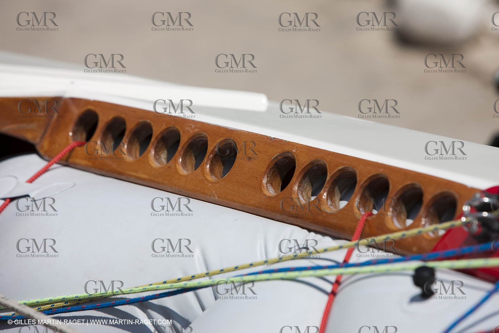 29 05 2010 - Cannes (FRA, 06) - Finn en bois