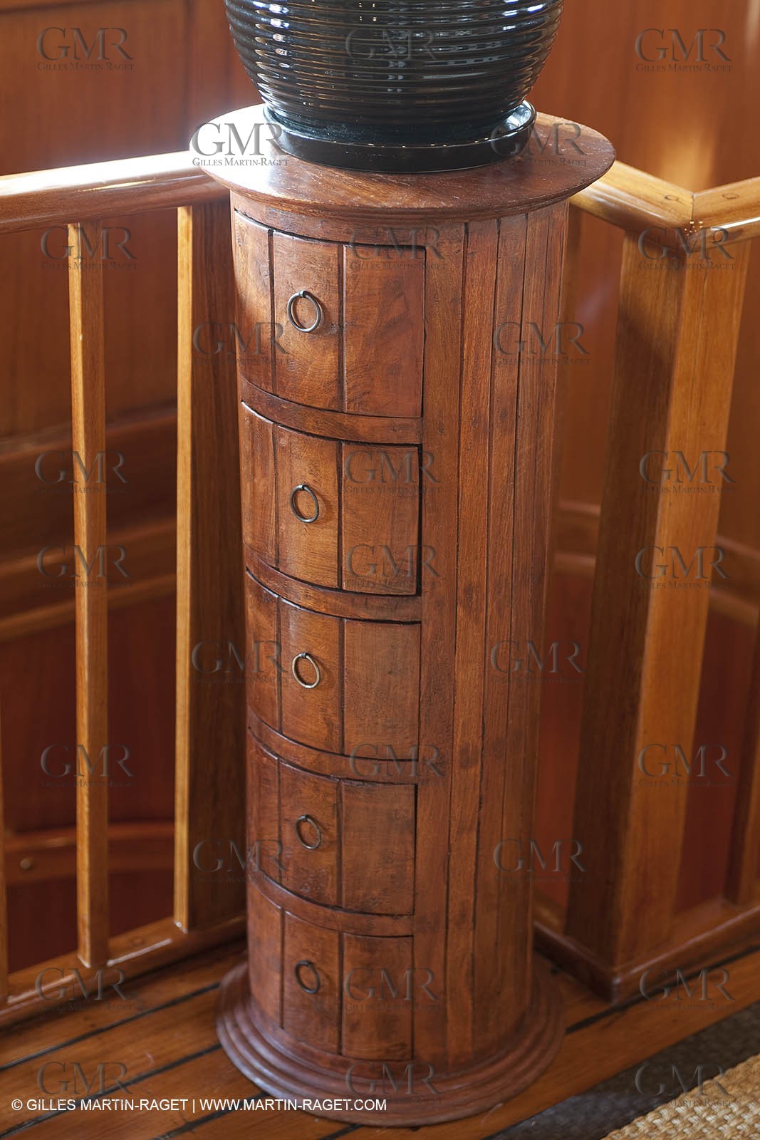 17-19 09 2009 - Monaco (MC) - Tuiga centenary celebrations, Over the Rainbow