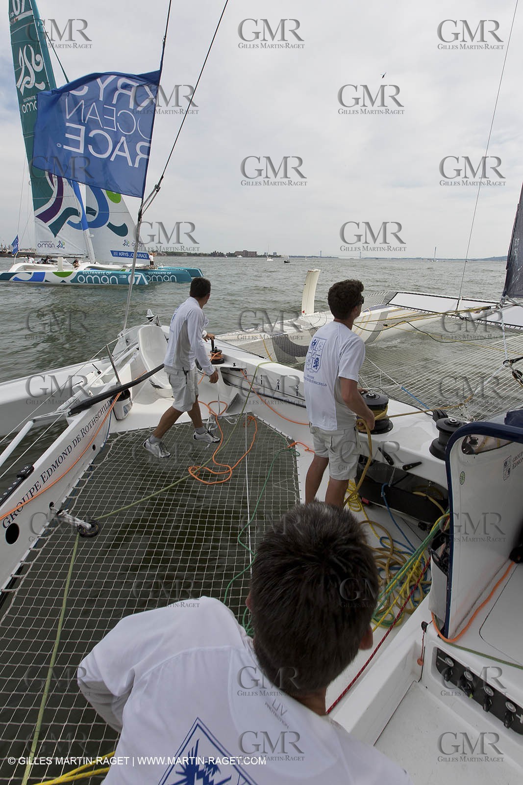 05 07 2012 - New York (USA) - Ocean Krys Race - Speed runs in fornt of NY city