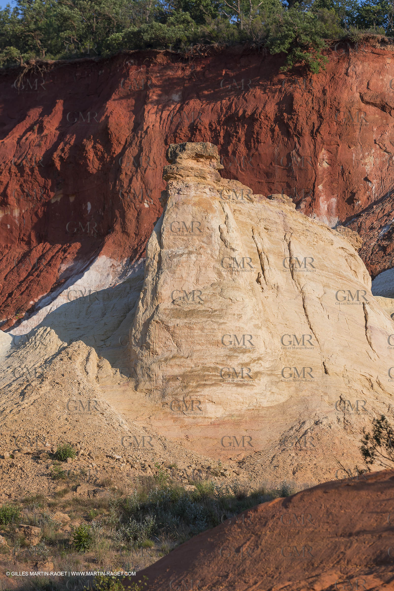 21 06 2018, Rustrel (FRA, 84), Anciennes carrières d'ocre