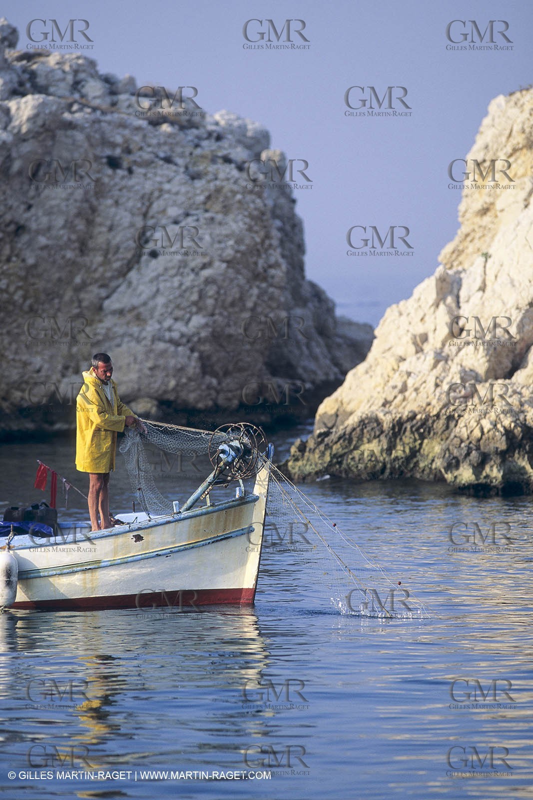 Monde maritime, Pêche, pêcheurs, bateaux de pêche, Marine world, fishing, fishermen, fishing boats