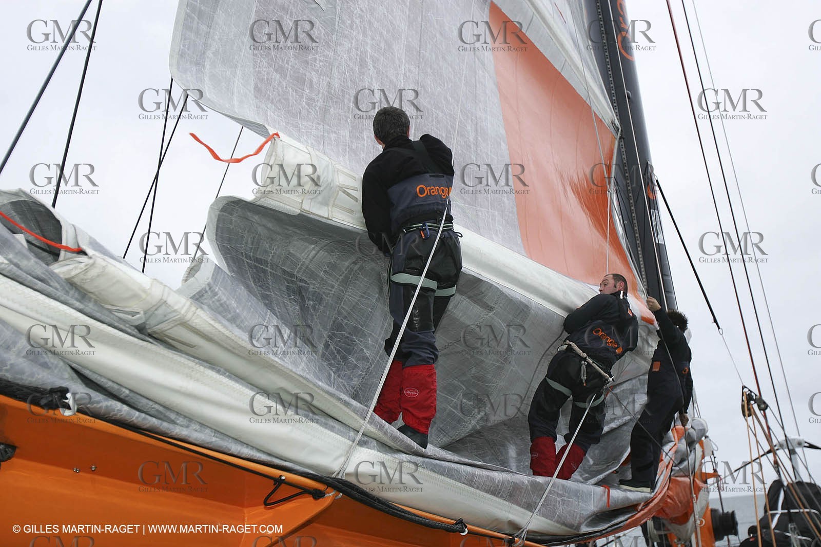 Orange II - Jules Verne Trophy 2005 - Traning Lorient