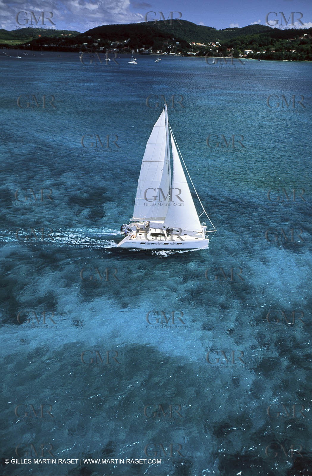 Cruising multihull sailing