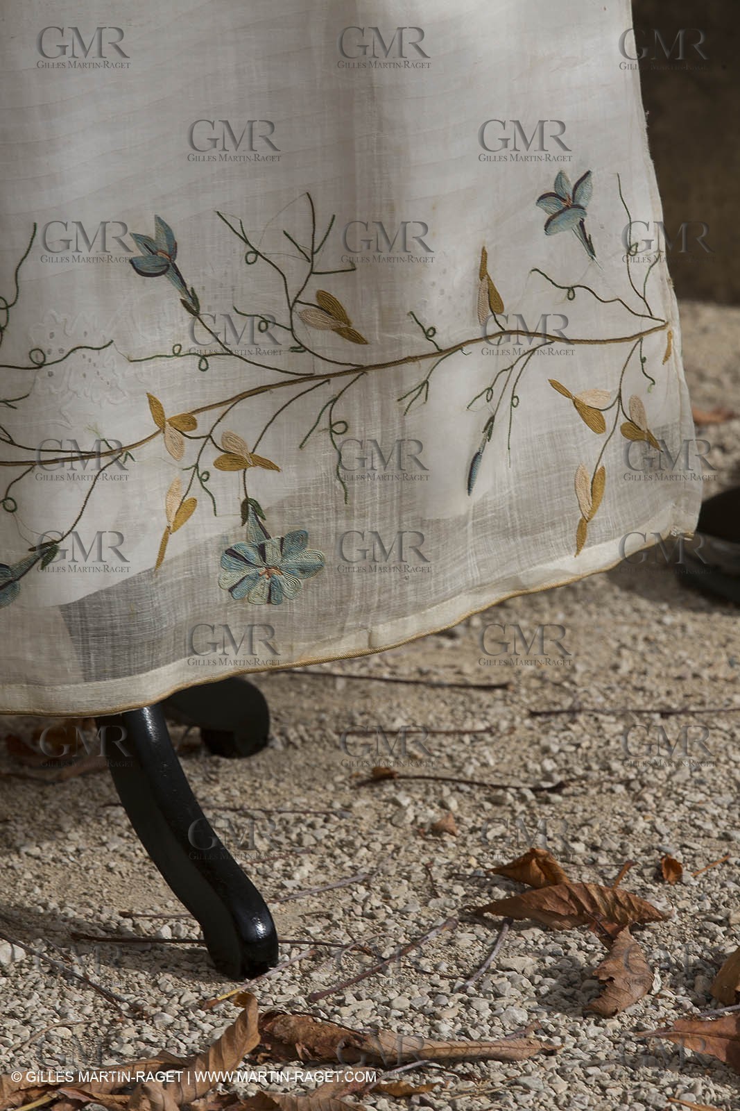 31 10 2013 - Ansouis (FRA,84) - Chateau d'Ansouis - Costumes de l'exposition Habits d'hommes