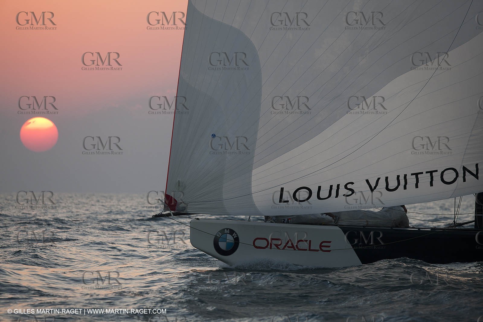 25 11 2010 - Dubai (UAE) - Dubai Louis Vuitton Trophy -  BMW ORACLE Racing Fleet races