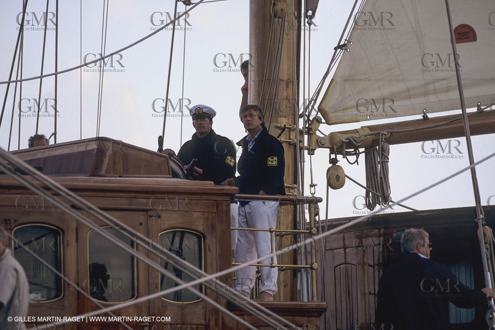 Sailing, People, sailors,owners, skippers, crew, designers, boatbuilders, celebrities (check keywords)