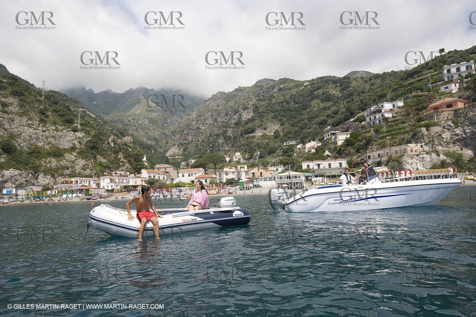 Motor boat mooring