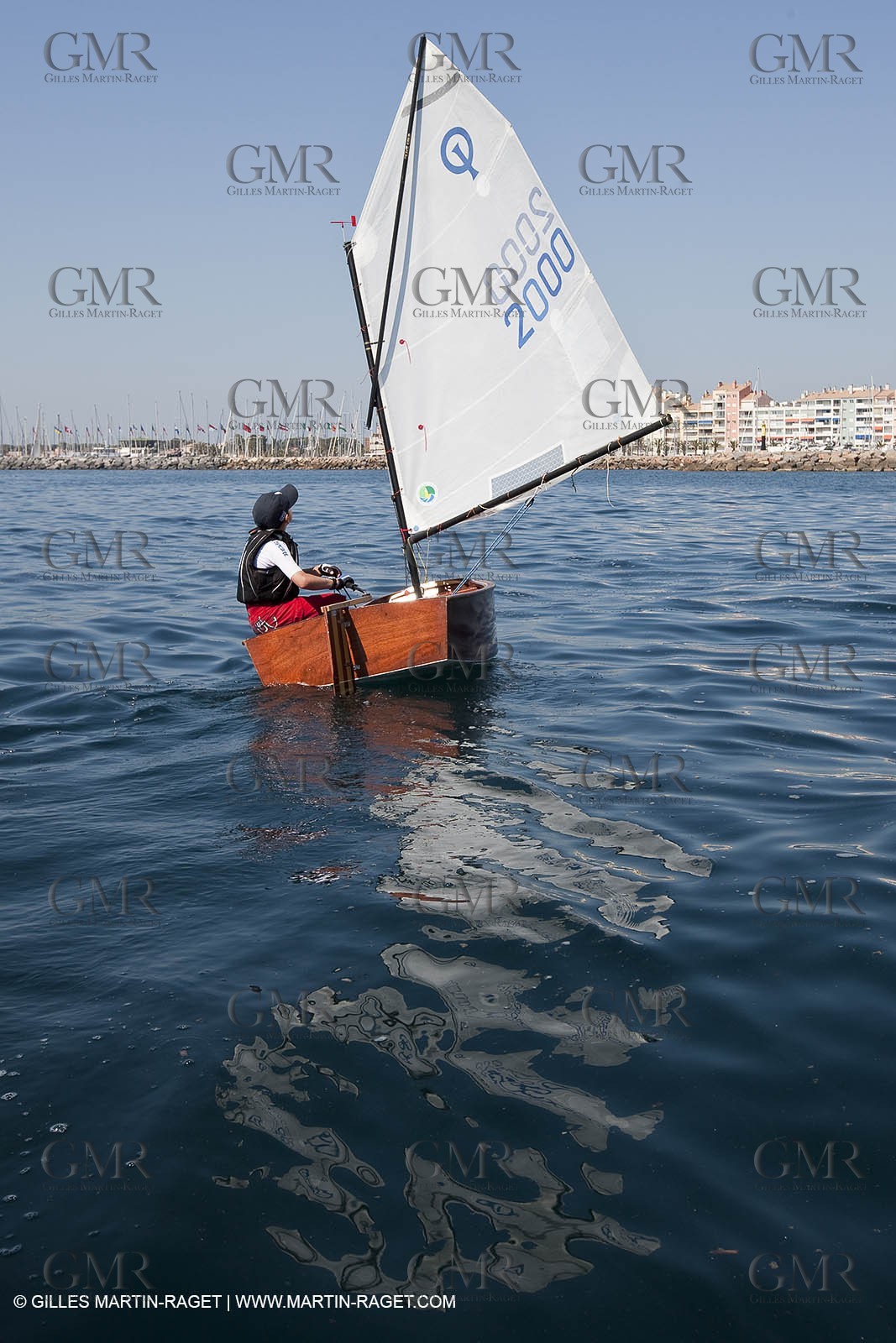 24 05 2010 - Hyères (FRA,83) - wooden optimist