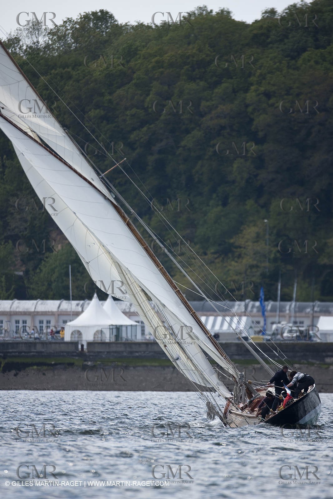 19 05 2010 -  Lanveoc Poulmic (FRA,29) - French Navy School Grand Prix - Pen Duick