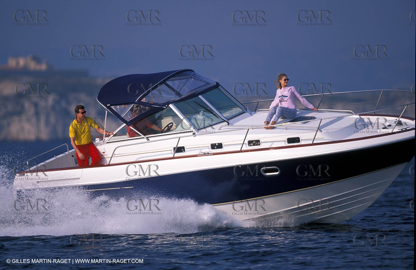 Motor boat running