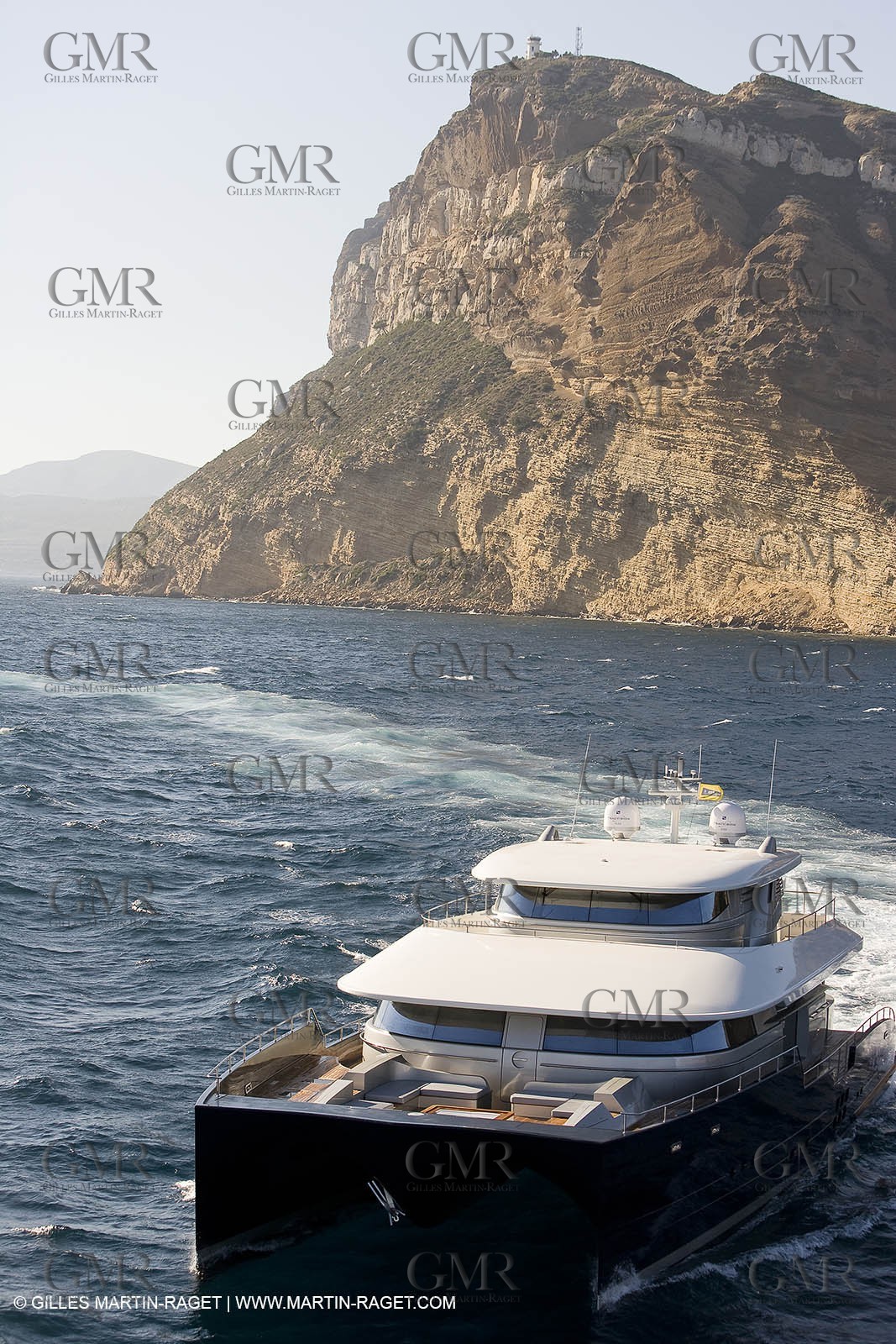 13-07-07 - La Ciotat (FRANCE) - MotorYacht - Chantier H2X