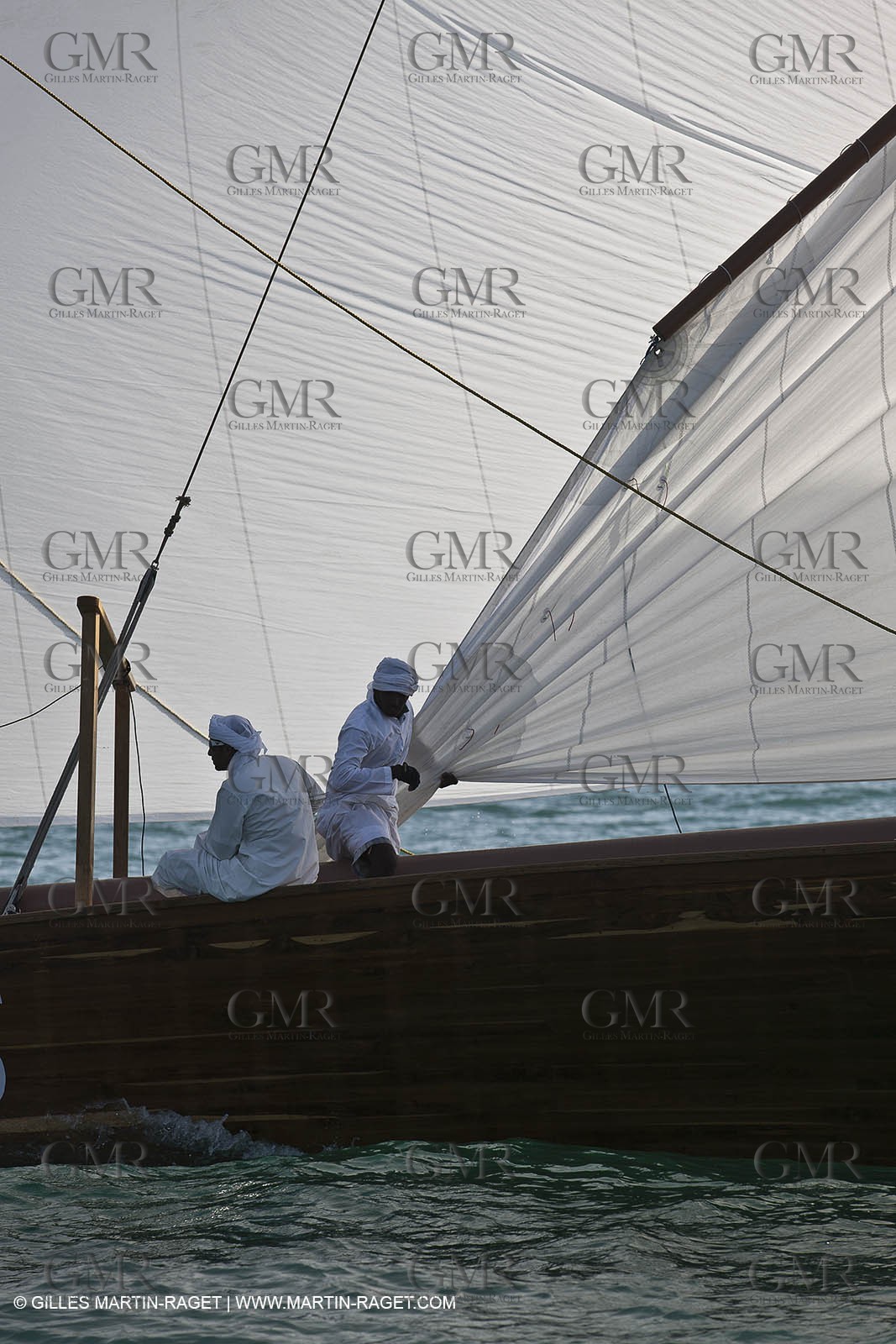 20 11 2010 - Dubai (UAE) - Dubai Louis Vuitton Trophy - Courses de boutres traditionnels pour les équipes engagées