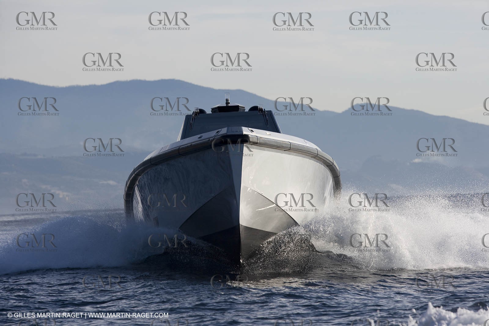 29 09 2007 - St Jean Cap Ferrat - Wally Yachts - Wally Power 70 - Lau Lau