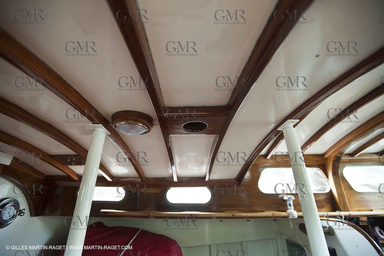 01-05-10 - Le Bono (FRA,56) - Regate Classique -Acteia II - Maica