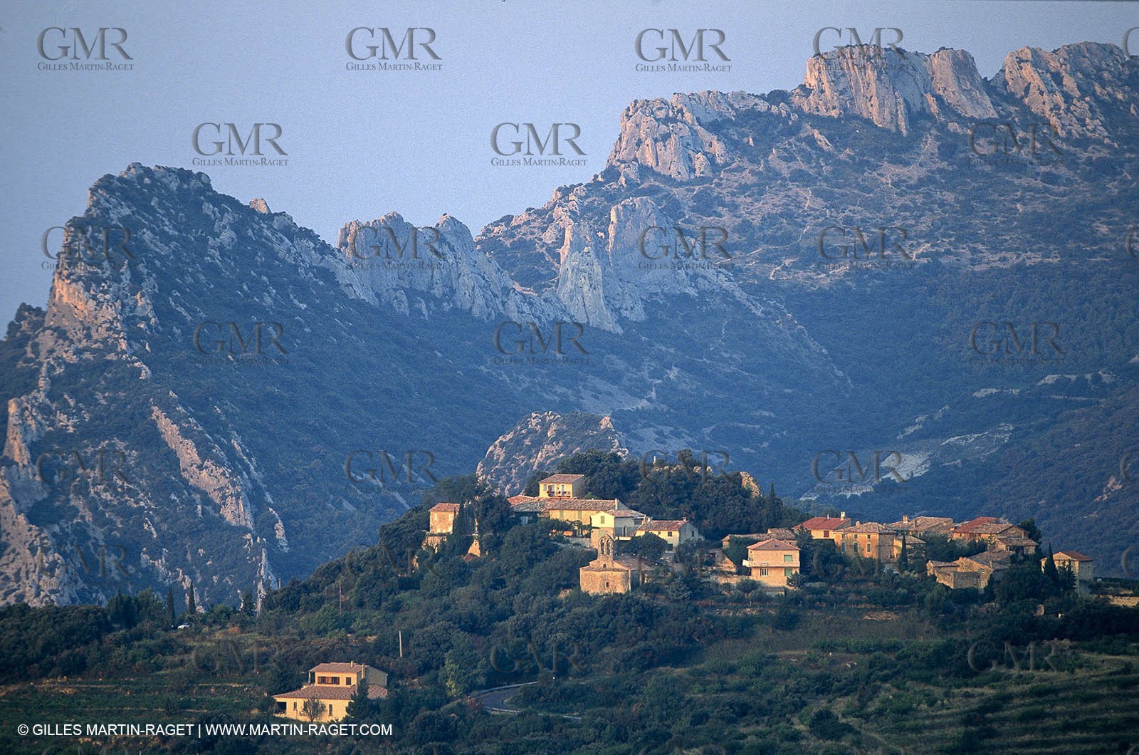 Suzette (FRA,84), Dentelles de Montmirail