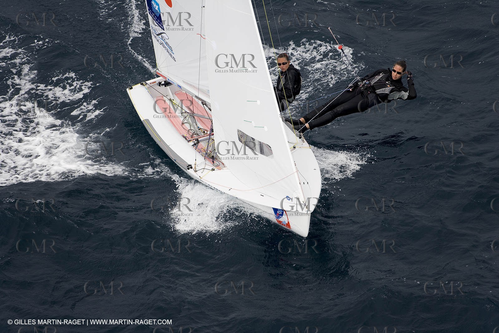 26 04 2007 - Semaine Olympique Française 2007 - Hyères - Jour 5 - Team France - 470 Femme - Petitjean-Douroux