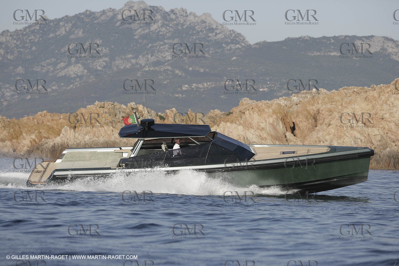 16 07 2007 - Portisco (Italie, Sardaigne) - Wally Power 47, 2007 version