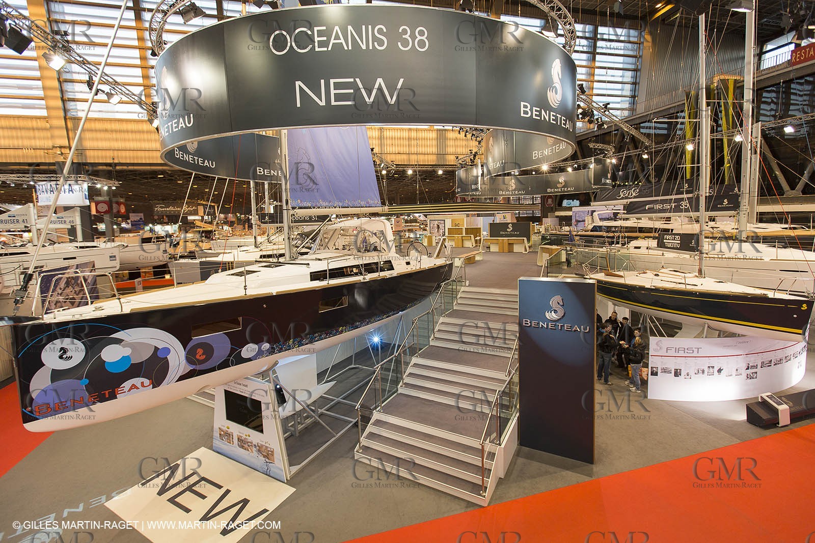 10 12 2013 - Paris (FRA,75) -Paris Boat Show - Beneteau booth