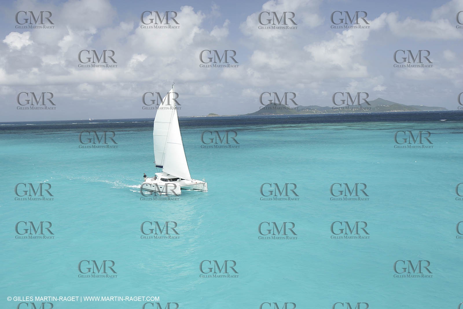 Cruising multihull sailing