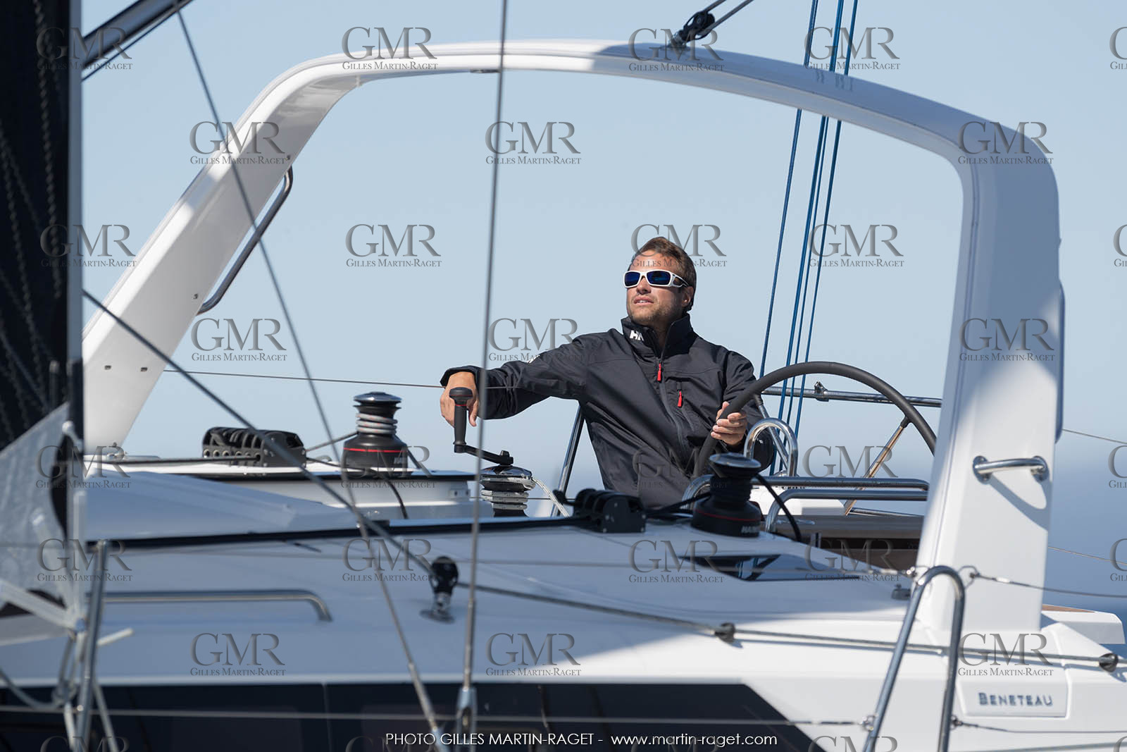 04 07 3017; Les EMbiez (FRA; 83) - Chantier Beneteau; Oceanis 41.1