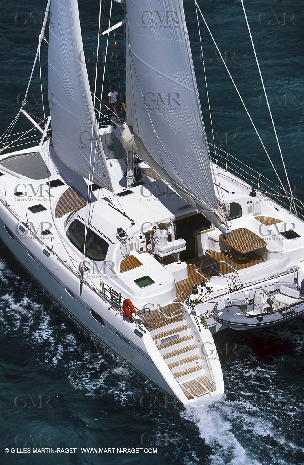 Multicoque sous voile