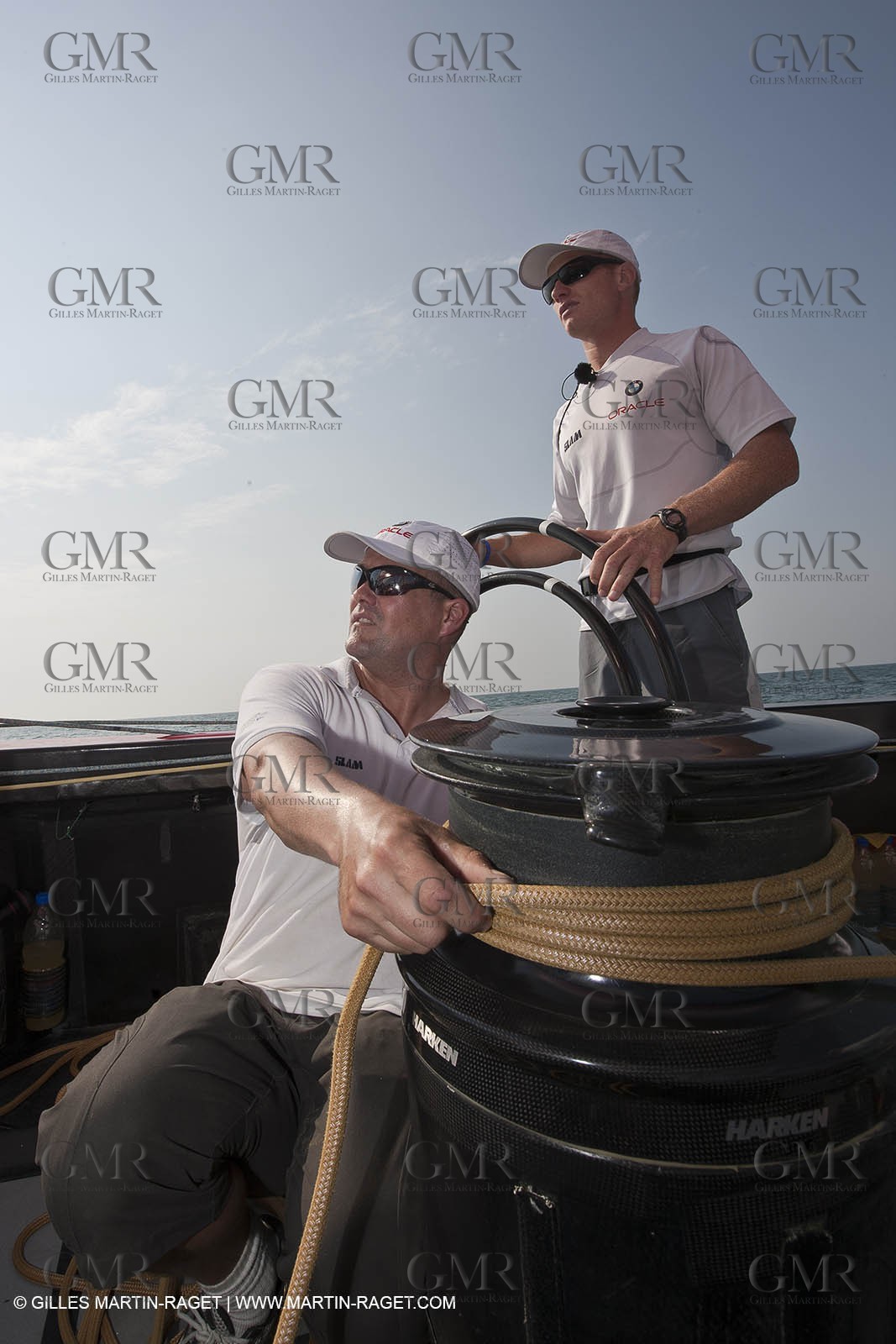 14 11 2010 - Dubai (UAE) - Dubai Louis Vuitton Trophy -  BMW ORACLE Racing - Training - Onboard Vs All 4 one