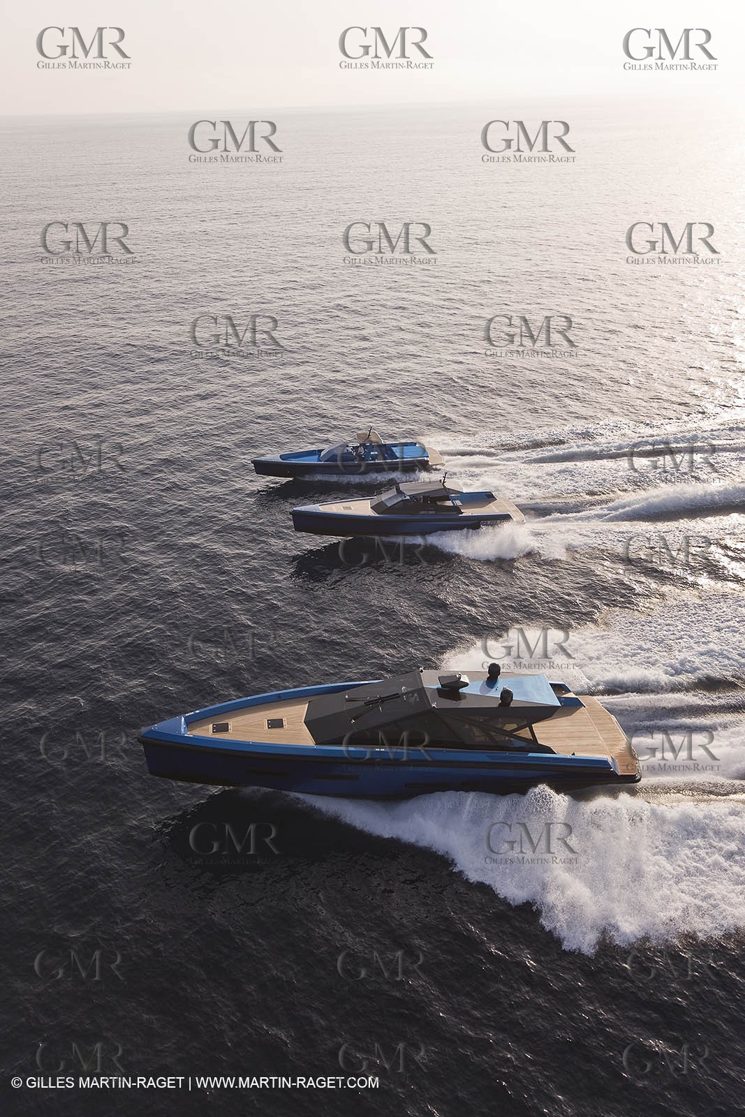 14 10 2008 - Cannes (FRA, 06) - Super yachts - motoryachts - Wally yachts - Wallypower 64 - Wallypower 48 - Wally tender