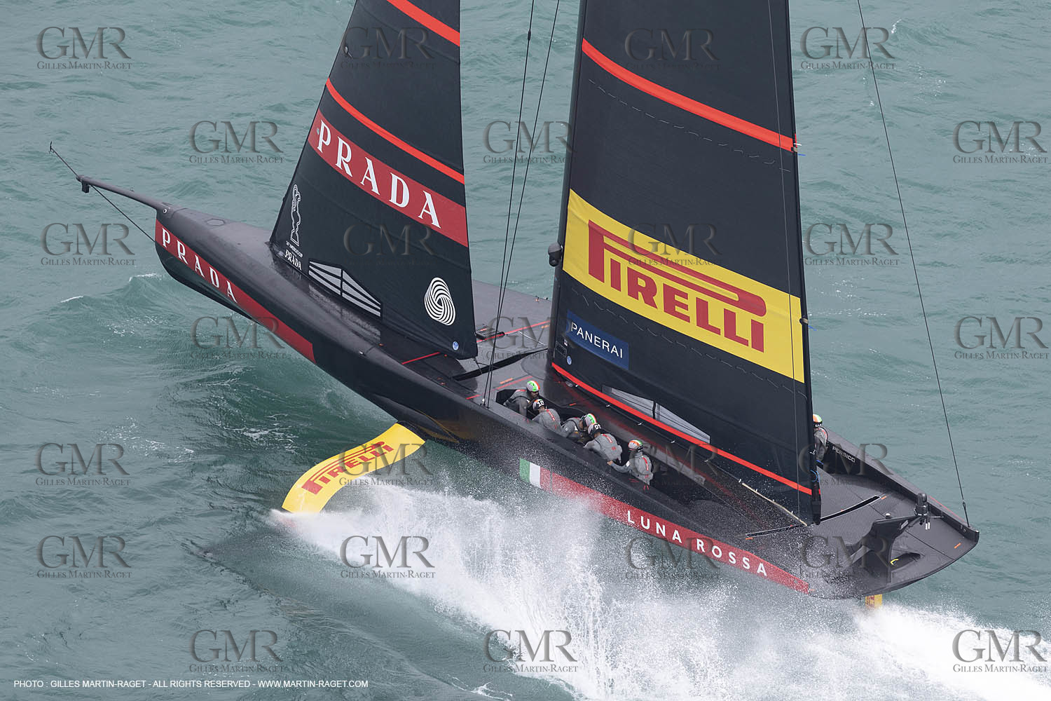 10 12 2020 - Auckland (NZL) - 36th America's Cup - Practice Sessions - Day 2 -Luna Rossa Prada Pirelli Team